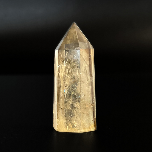 Torre di Quarzo Citrino – Energia, Abbondanza e Chiarezza Mentale