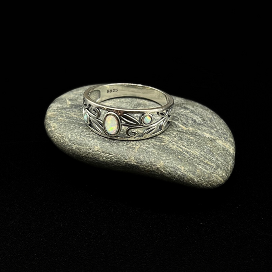 Anello in Argento 925 con Opale