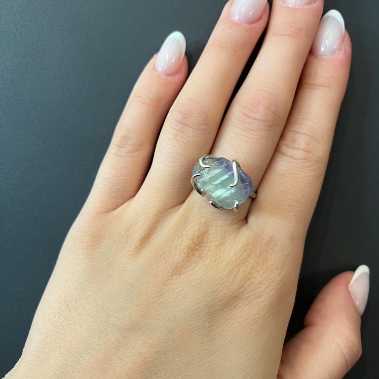 Anello in Fluorite Grezza