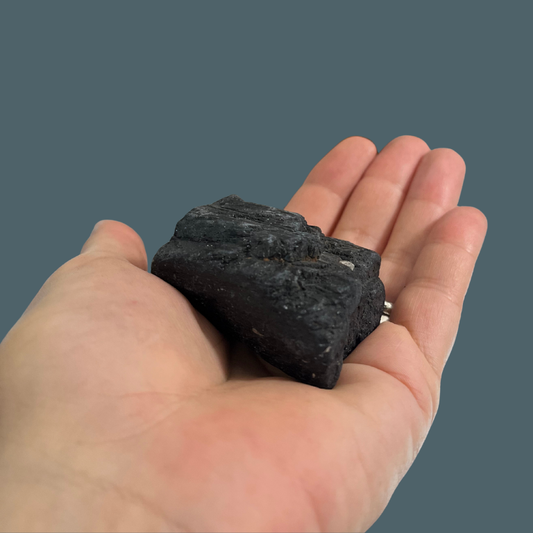 Tormalina Nera Grezza – Pietra Naturale Grande