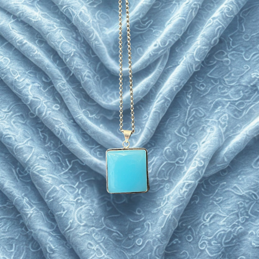 Collana in Calcedonio Azzurro