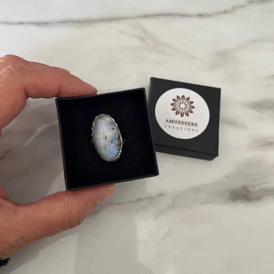 Anello con Pietra di Luna e Tormalina Nera