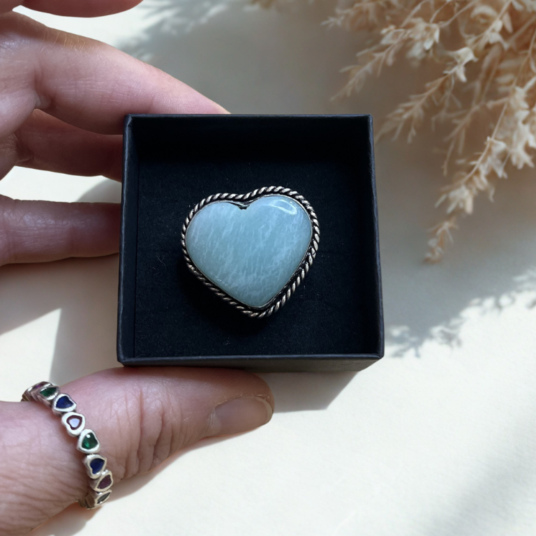 Anello Cuore in Amazzonite Naturale