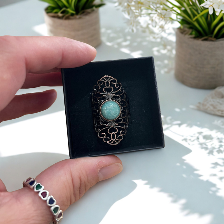 Anello Artigianale con Cristallo Naturale – Regolabile