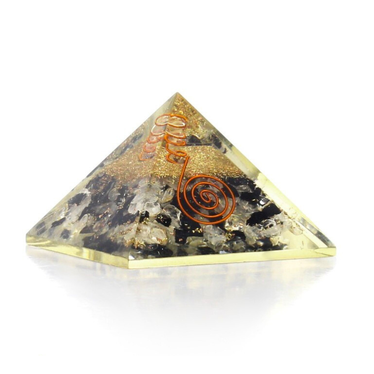 Piramide di Orgonite con Tormalina e Spirali di Rame