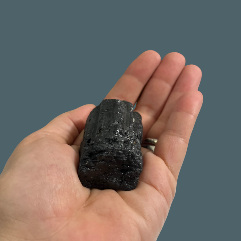 Tormalina Nera Grezza – Pietra Naturale Grande