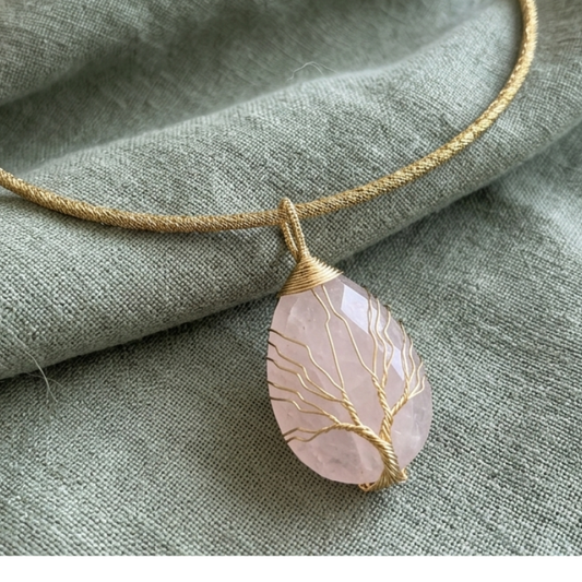 Collana in Capim Dourado con Pietre naturali