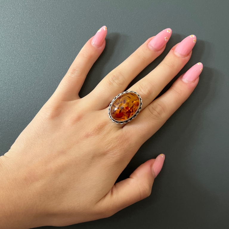 Anello in Ambra Baltica