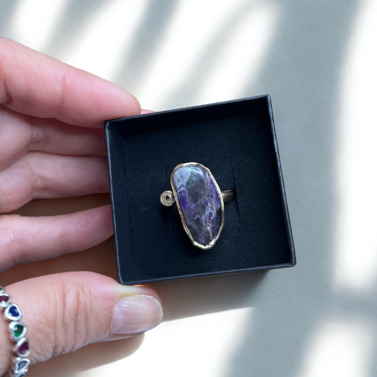 Anello Artigianale in Ametista e Bronzo - Regolabile