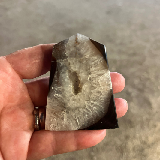 Torre in agata druzy