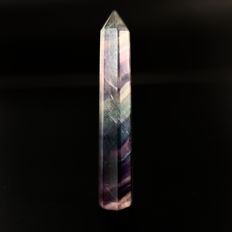 Torre di Fluorite Arcobaleno – Guida e Chiarezza Mentale