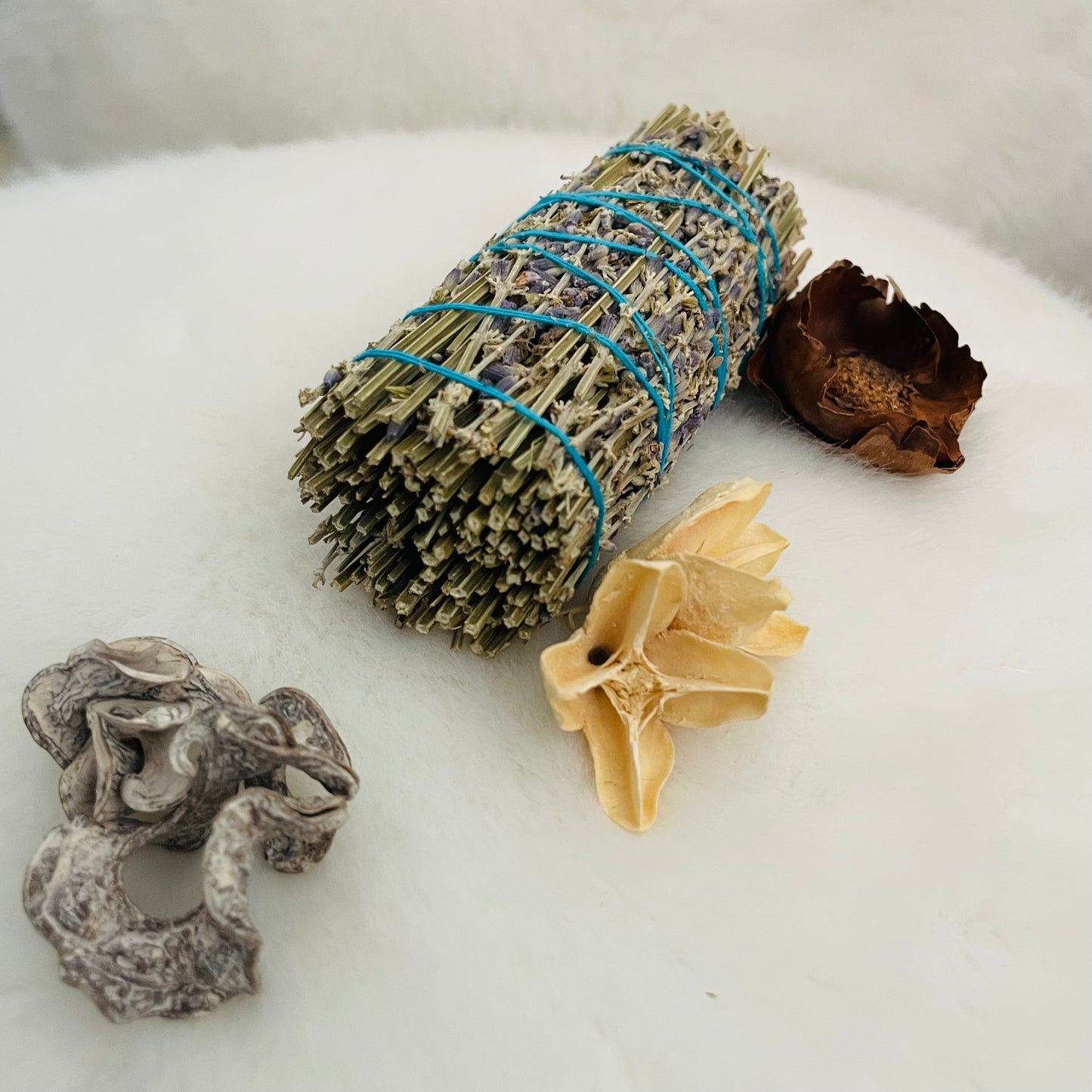 PURIFICATION KIT (White Sage, Lavender, Dragon Herb)