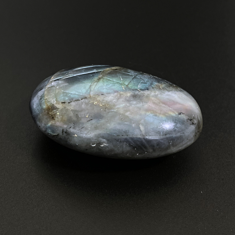 Palmstone in Labradorite – La Magia della Trasformazione