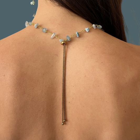 Collana regolabile in chips di Acquamarina – Chiusura scorrevole