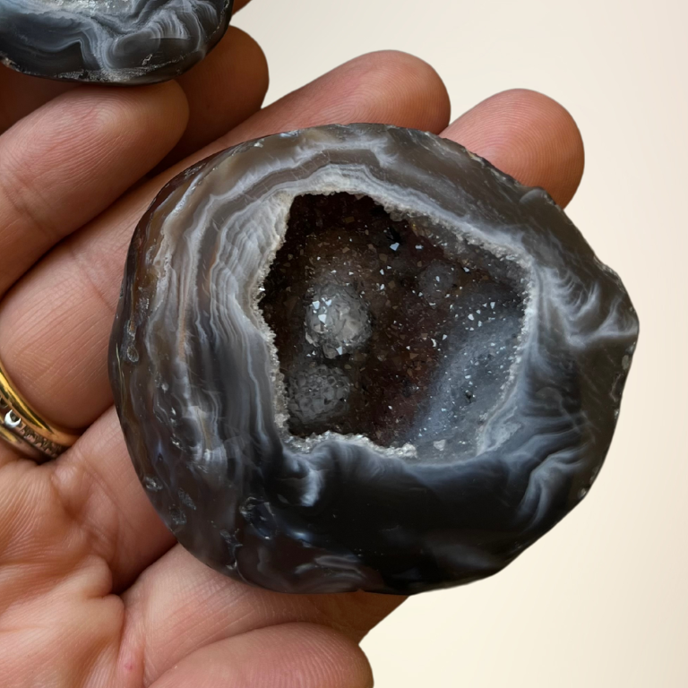 Geode di Agata Naturale – Magia dalla Terra
