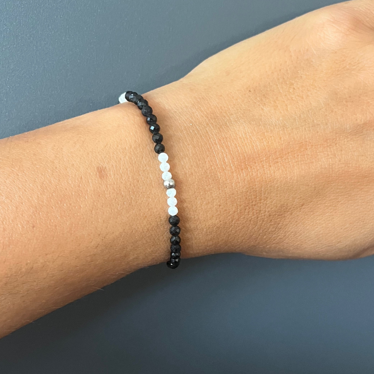 Bracciale in Tormalina Nera e Pietra di Luna