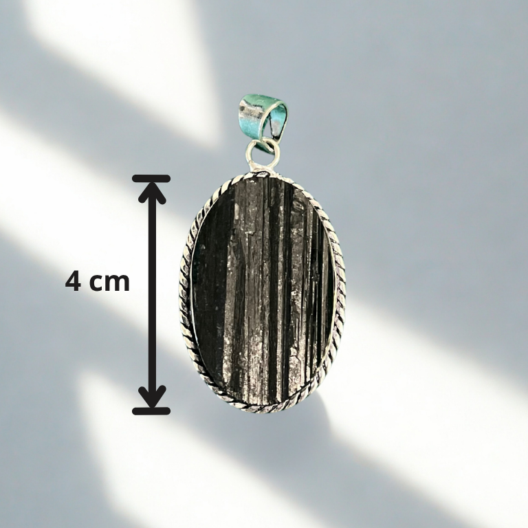 Collana regolabile con Ciondolo di Tormalina Nera Grezza – Scudo Energetico
