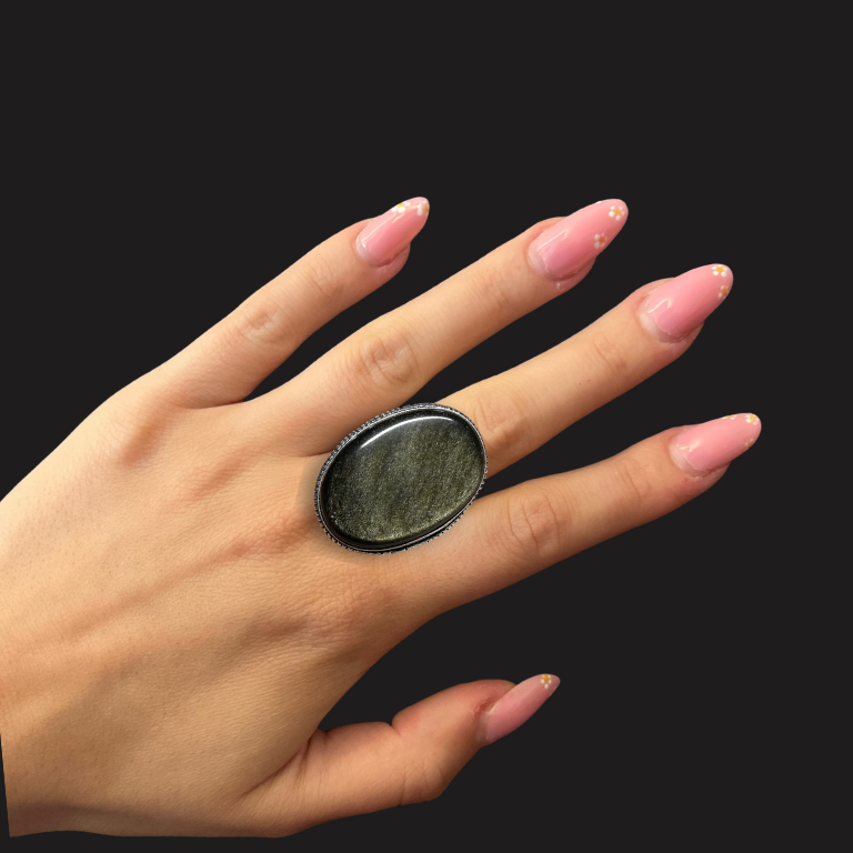 Forziere Ossidiana Dorata – Protezione Consapevole e Forza Interiore