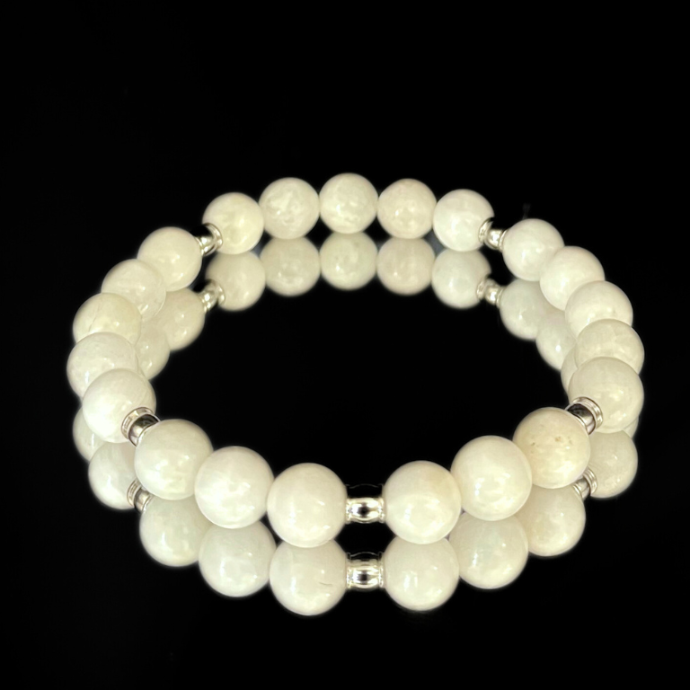 Pulsera de Piedra Lunar: Intuición, Feminidad y Armonía