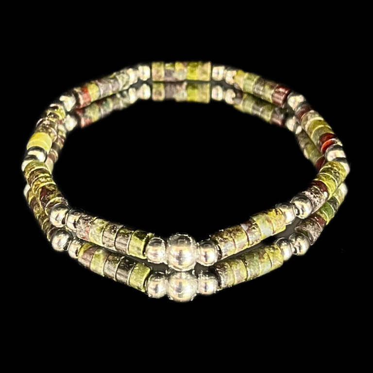 Pulsera de Piedra de Sangre de Dragón: Fuerza y ​​Misterio