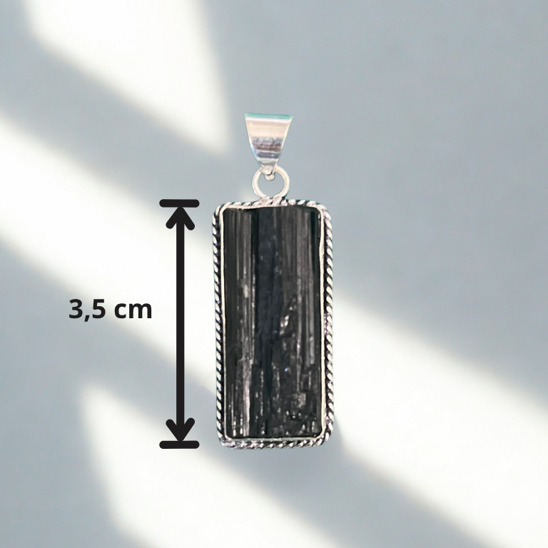 Collana regolabile con Ciondolo di Tormalina Nera Grezza – Scudo Energetico