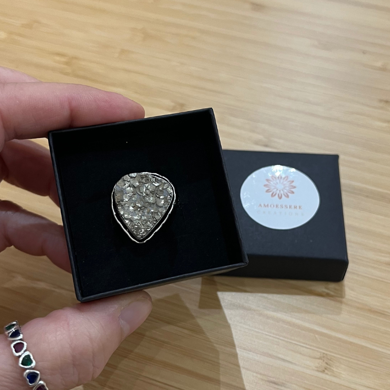 Anello con Pirite Grezza