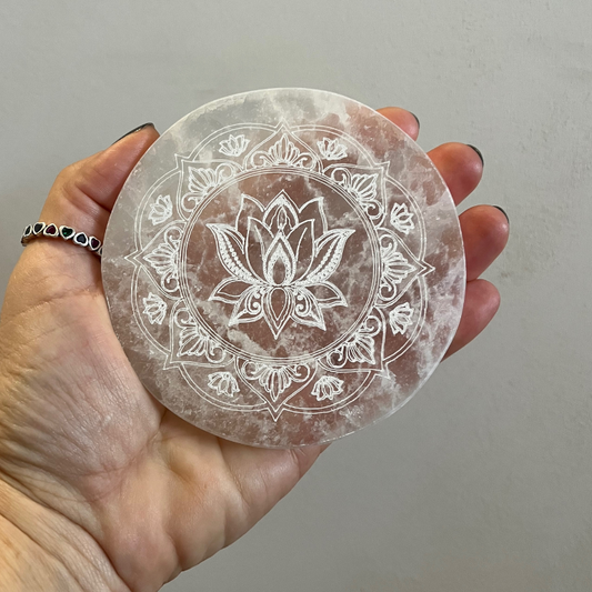 Piattino di Selenite- Mandala di Loto