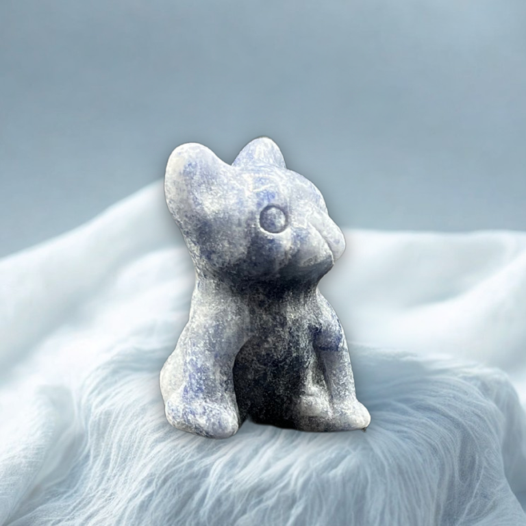 Bulldog Francese in Avventurina Blu