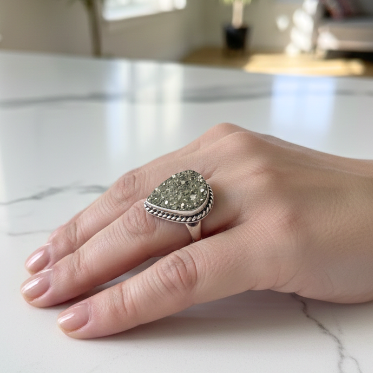 Anello con Pirite Grezza
