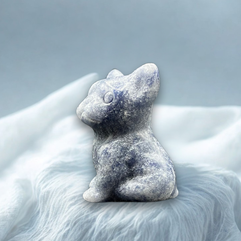 Bulldog Francese in Avventurina Blu