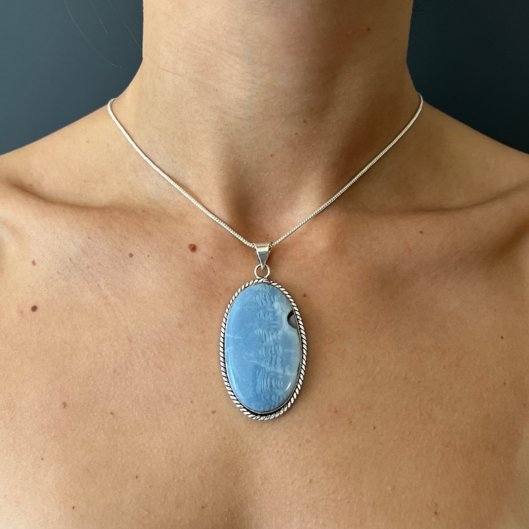 Ciondoli in Calcedonio blu