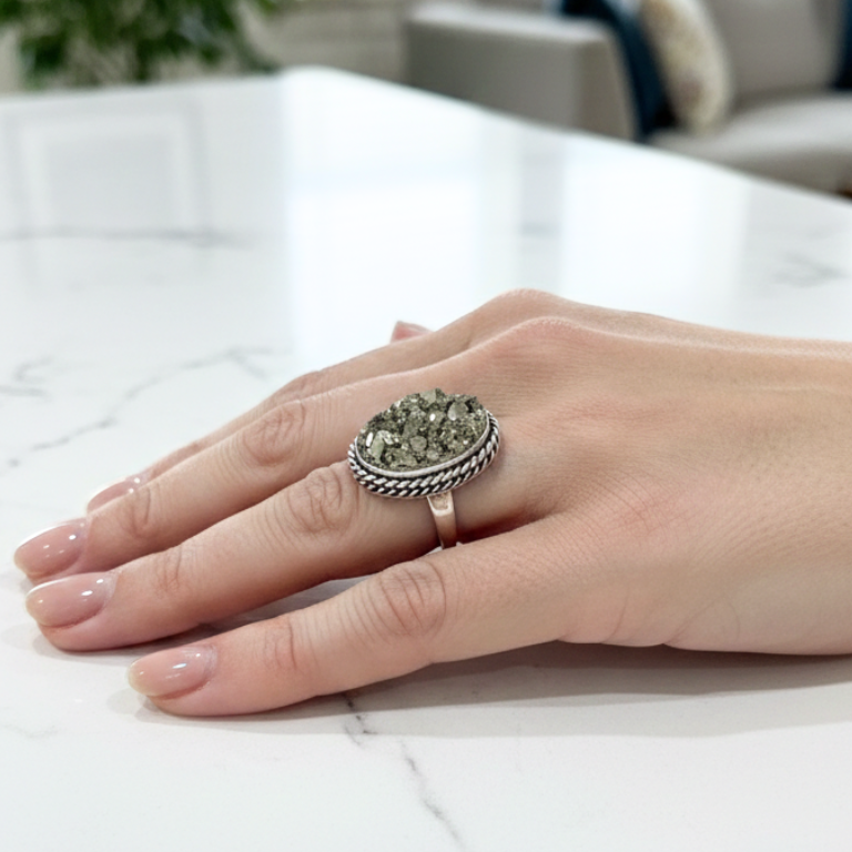 Anello con Pirite Grezza