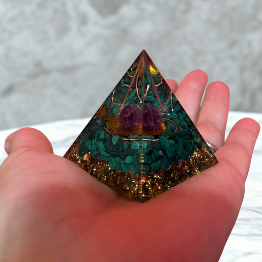 Piramide Orgonite Ametista e Malachite