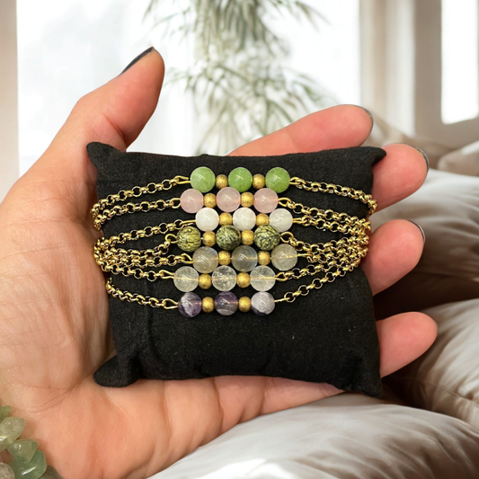 Bracciali con pietre naturali su catena Acciaio dorato