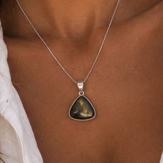Ciondolo in Ossidiana Dorata in Argento 925