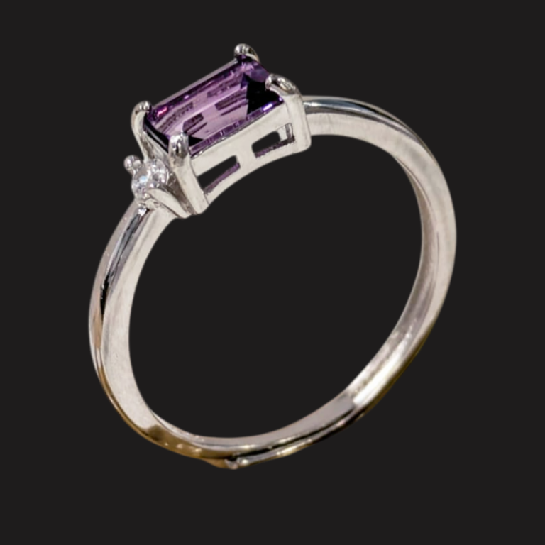 Anello Regolabile in Argento con Ametista