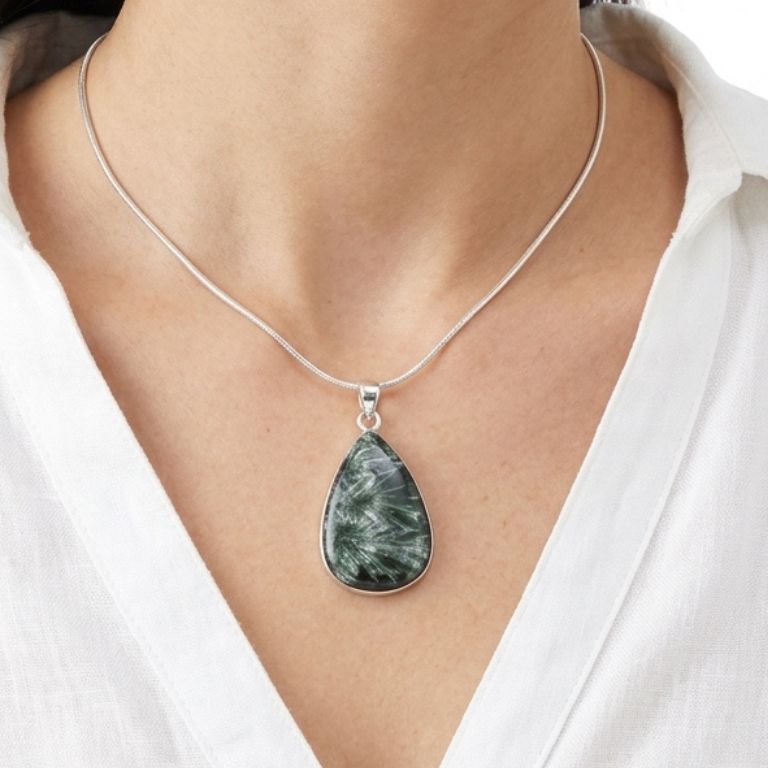 Ciondolo Serafinite in Argento 925
