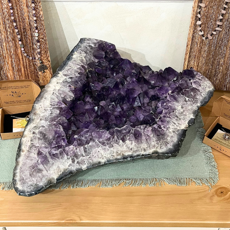 Drusa di Ametista Naturale dal Brasile