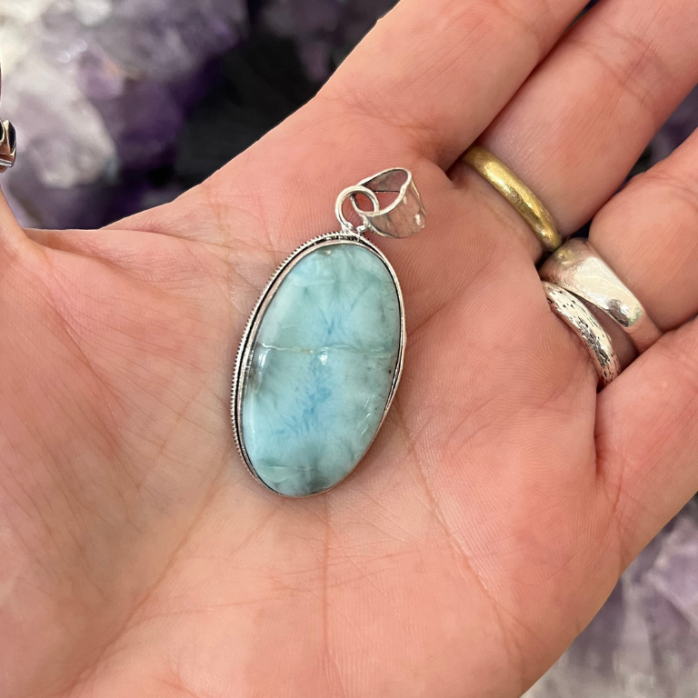 Ciondoli in Larimar