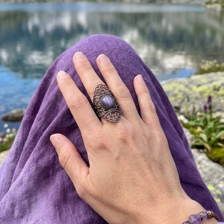 Anello Artigianale con Cristallo Naturale – Regolabile