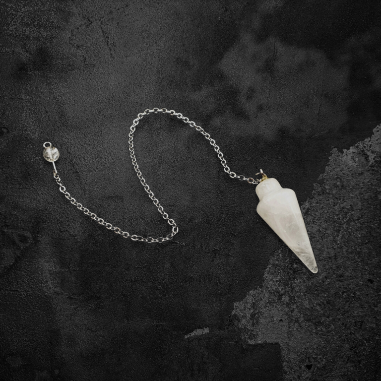 Pendolo in cristallo di rocca conico