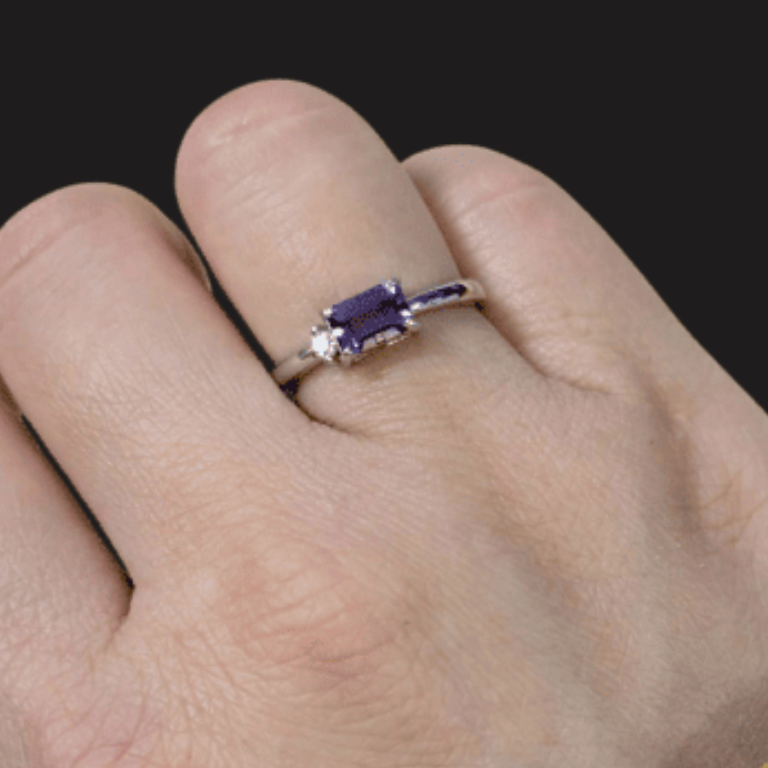 Anello Regolabile in Argento con Ametista