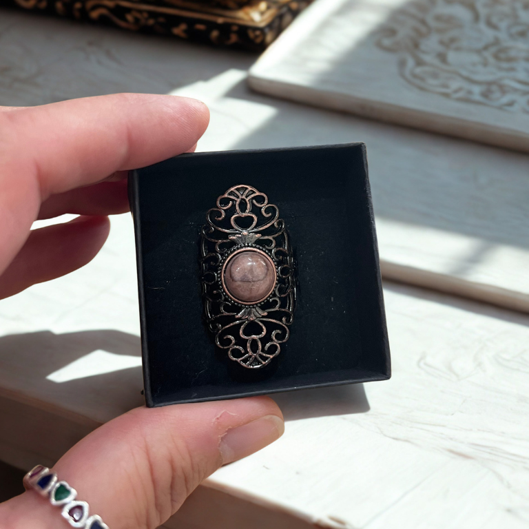 Anello Artigianale con Cristallo Naturale – Regolabile