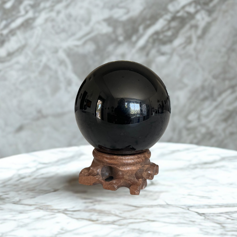 Sfera di Ossidiana Nera