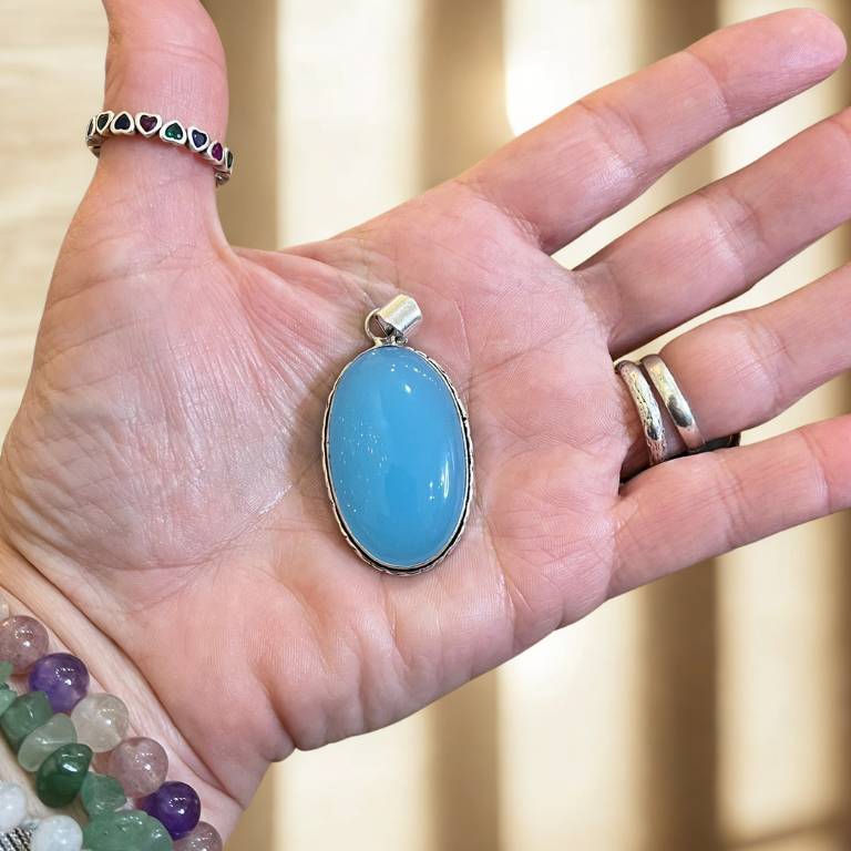 Collana in Calcedonio Azzurro