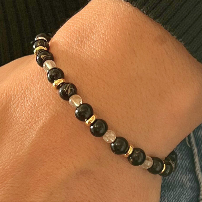 Pulsera de luz y protección