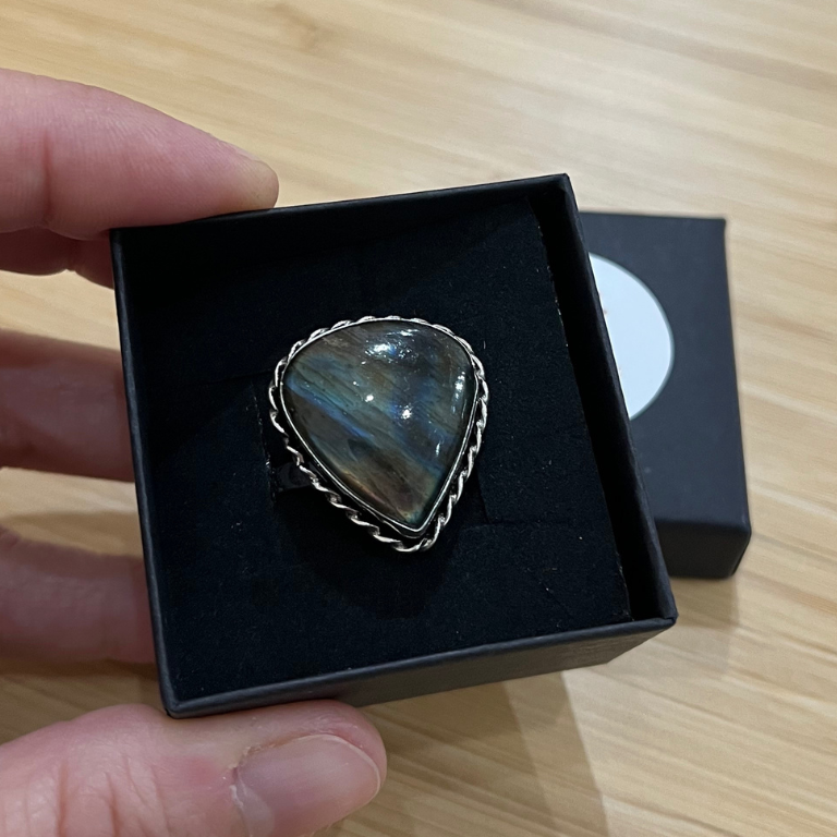 Anelli in Labradorite