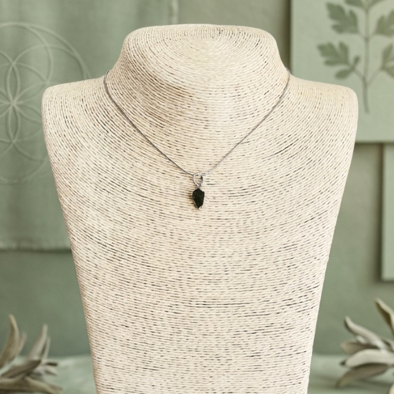 Collana Moldavite | Ciondolo Argento 925 su Catena Acciaio – Pietra Meteorica della Trasformazione