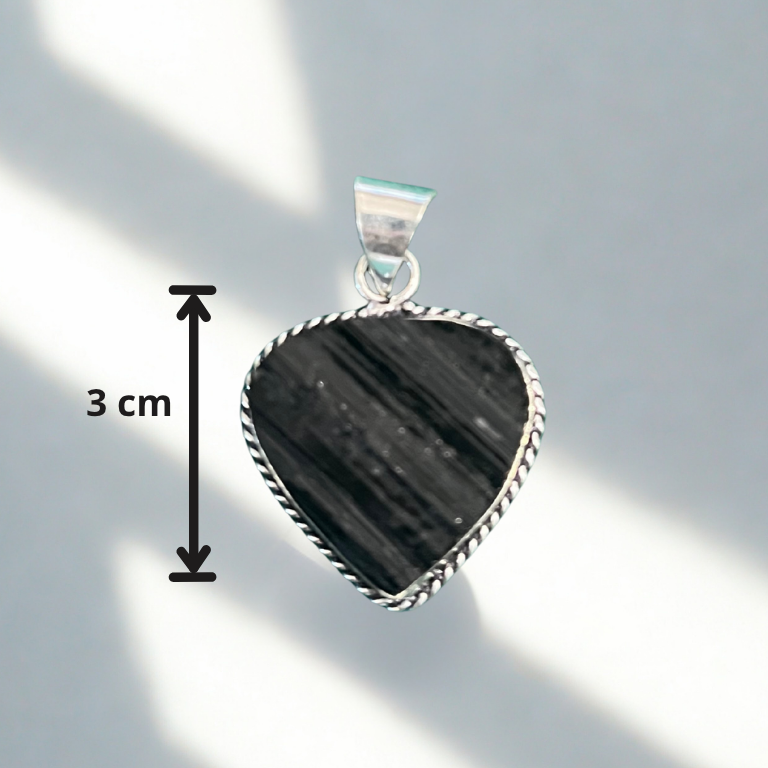 Collana regolabile con Ciondolo di Tormalina Nera Grezza – Scudo Energetico