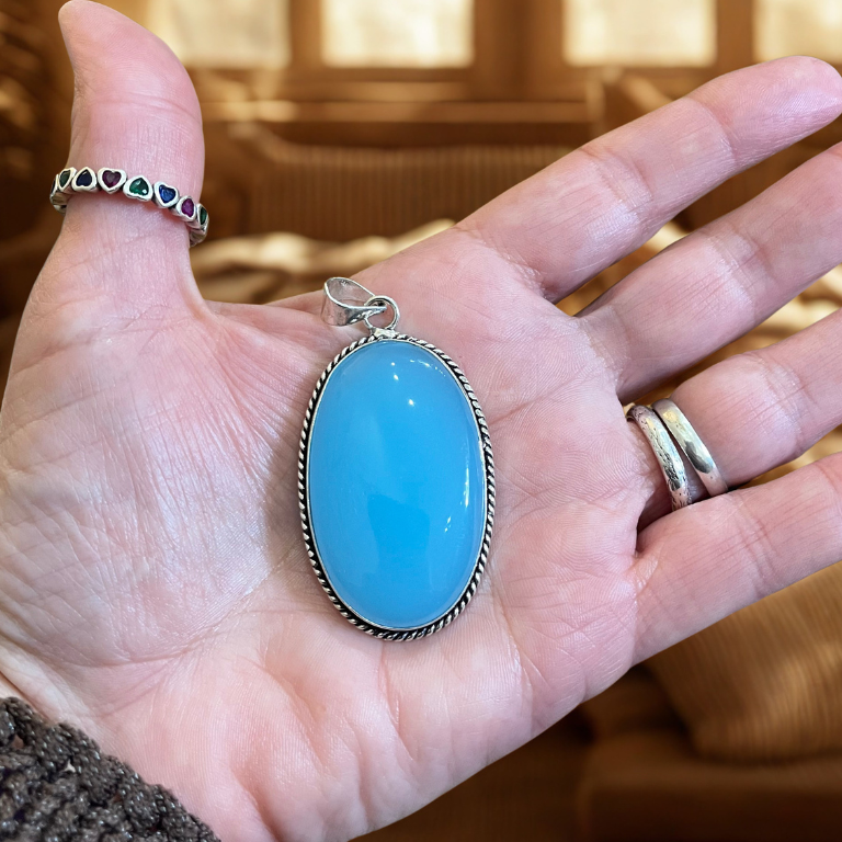 Collana in Calcedonio Azzurro